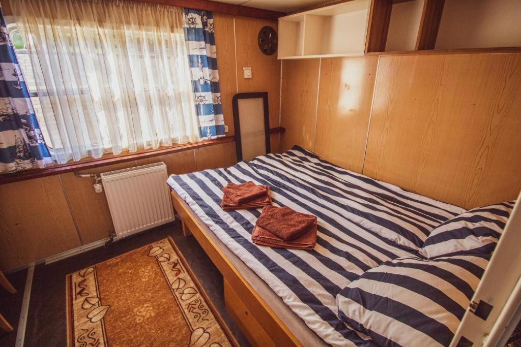 Barka Atena Stary Toruń Exteriér fotografie